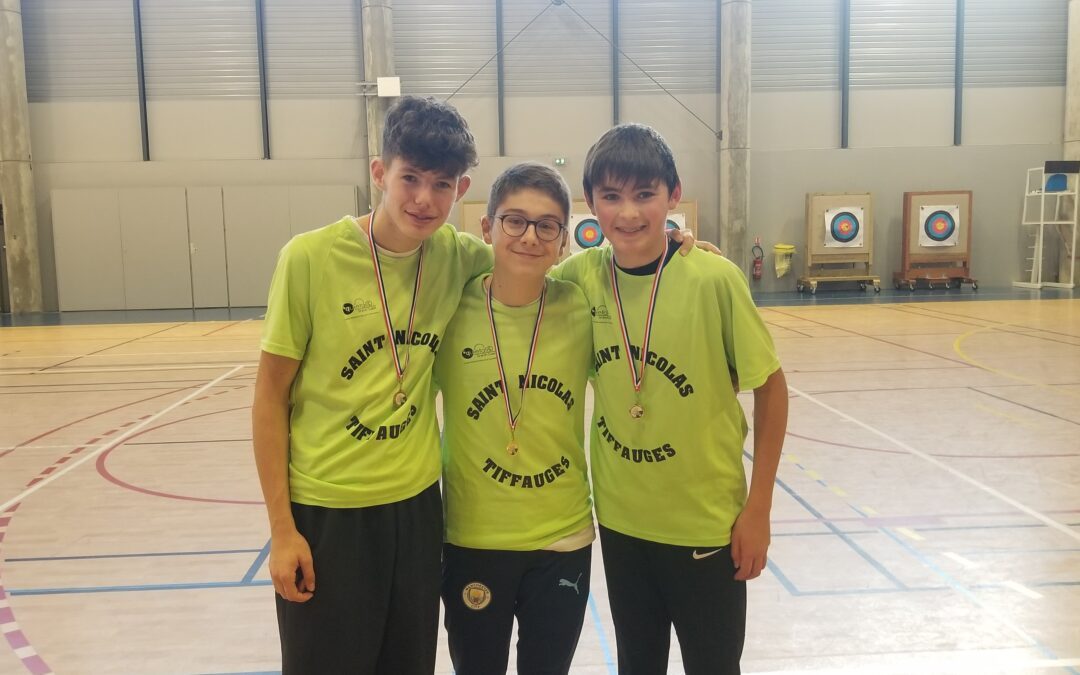 AS : secteur badminton à Montaigu